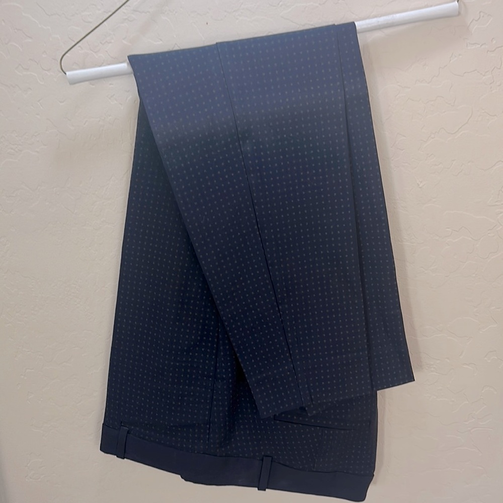 The Limited navy polka dot slim exact stretch pants 10